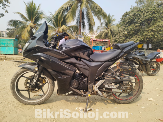 Gixxer SF double diks